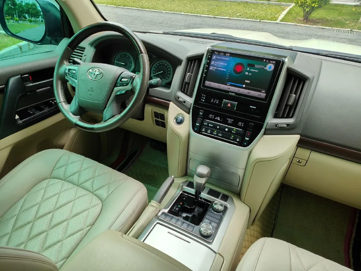 2019 Chevrolet Trax 1.0T 125HP L3 6AT,autocango,china used car exporter,china ev exporter,chinese used car exporter,chinese used ev exporter