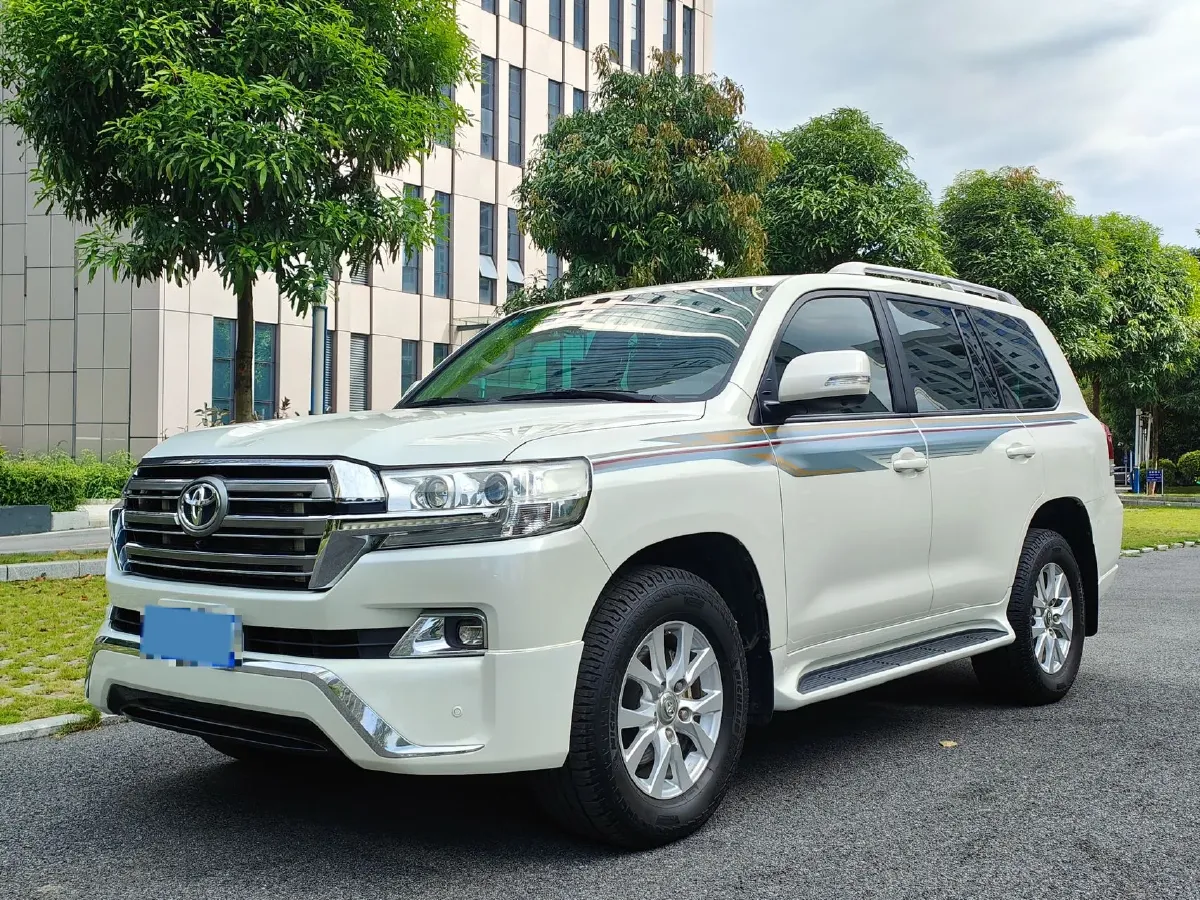 2019 Chevrolet Trax 1.0T 125HP L3 6AT,autocango,china used car exporter,china ev exporter,chinese used car exporter,chinese used ev exporter