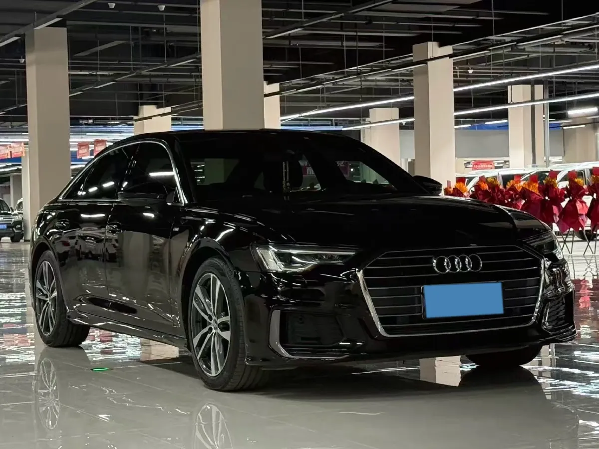 2019 Audi A6L 2.0T 190HP L4 7DCT,autocango,china used car exporter,china ev exporter,chinese used car exporter,chinese used ev exporter