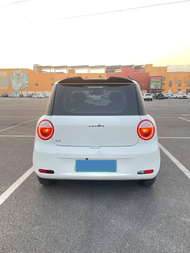 2025 LingBox BOX BEV 19.2KWH,autocango,china used car exporter,china ev exporter,chinese used car exporter,chinese used ev exporter