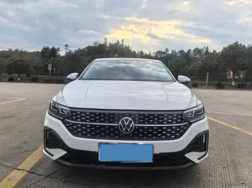 2024 Volkswagen Lavida 1.5L 110HP L4 6AT,autocango,china used car exporter,china ev exporter,chinese used car exporter,chinese used ev exporter