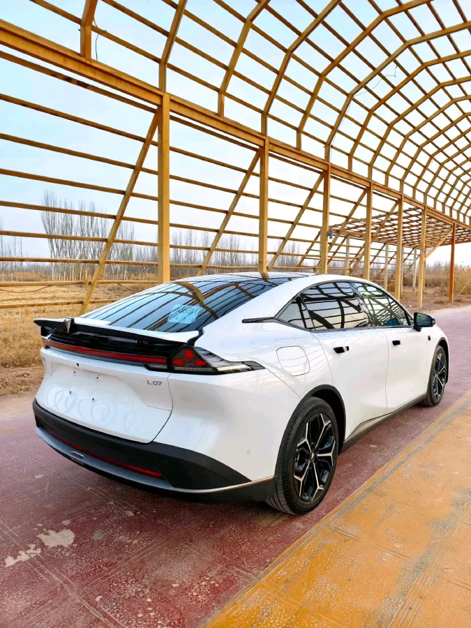 2026 Deepal L07 1.5L 98HP L4 REEV,autocango,china used car exporter,china ev exporter,chinese used car exporter,chinese used ev exporter