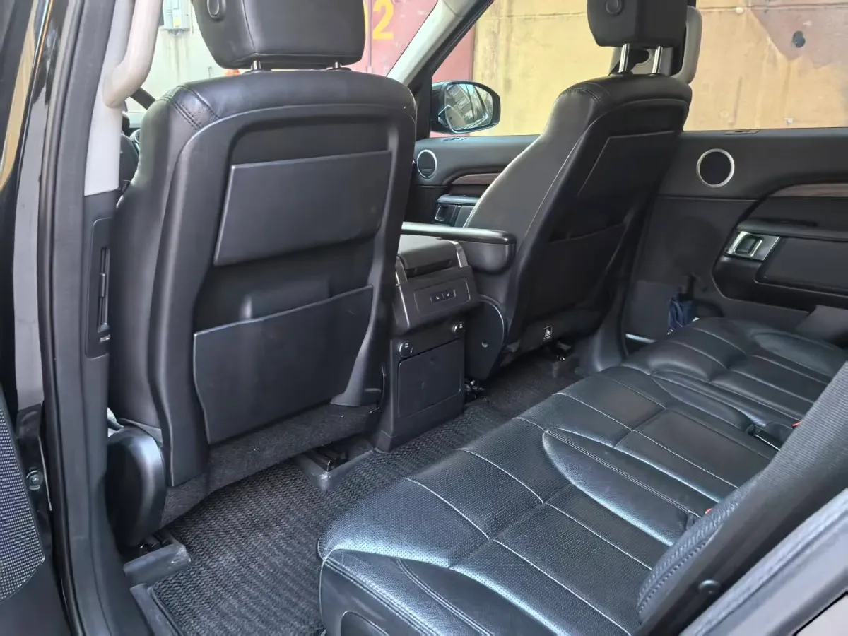 2017 Land Rover Discovery 3.0T 340HP V6 8AT,autocango,china used car exporter,china ev exporter,chinese used car exporter,chinese used ev exporter