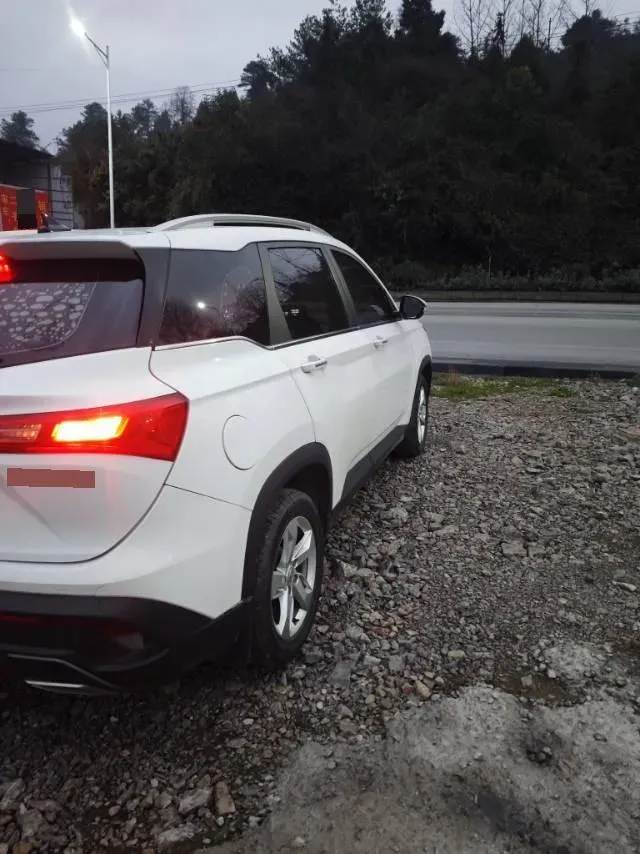 2019 BaoJun 530 1.5T 151HP L4 CVT,autocango,china used car exporter,china ev exporter,chinese used car exporter,chinese used ev exporter