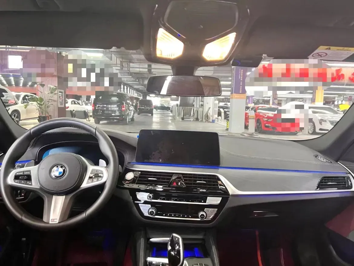 2021 BMW 5 Series 2.0T 252HP L4 8AT,autocango,china used car exporter,china ev exporter,chinese used car exporter,chinese used ev exporter