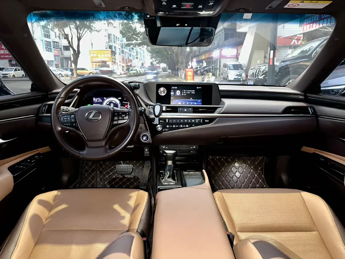 2021 Lexus ES 2.5L 178HP L4 E-CVT Hybrid,autocango,china used car exporter,china ev exporter,chinese used car exporter,chinese used ev exporter
