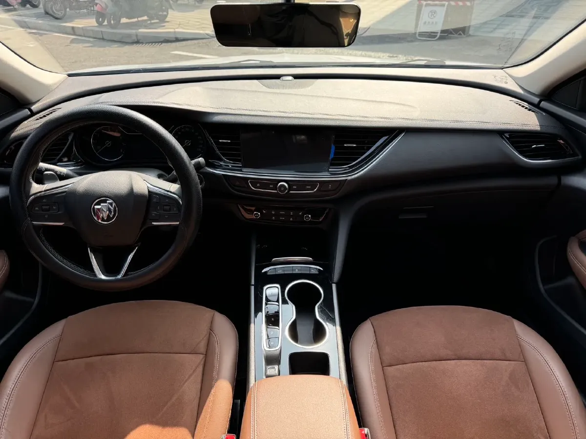 2022 Buick Regal 1.5T 169HP L4 9AT,autocango,china used car exporter,china ev exporter,chinese used car exporter,chinese used ev exporter