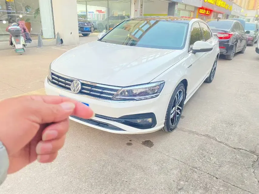 2019 Volkswagen Passat 1.4T 150HP L4 7DCT,autocango,china used car exporter,china ev exporter,chinese used car exporter,chinese used ev exporter