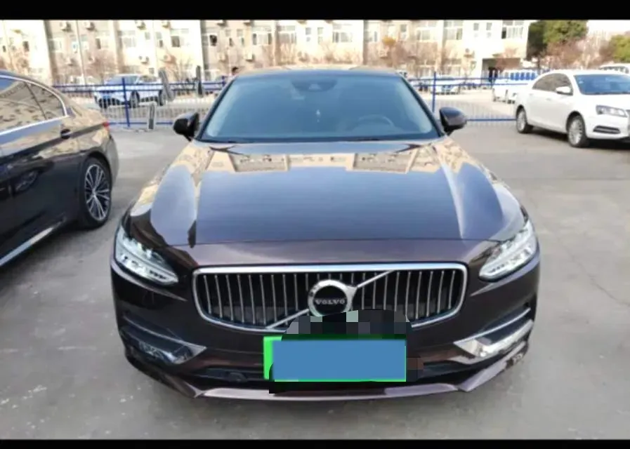 2021 Volvo S90 2.0T 250HP L4 8AT,autocango,china used car exporter,china ev exporter,chinese used car exporter,chinese used ev exporter