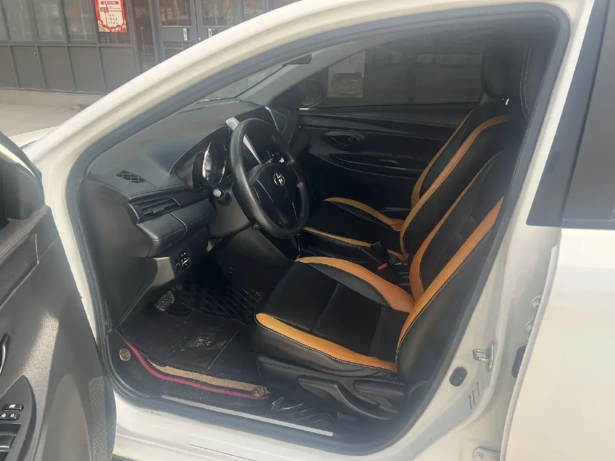 2021 Toyota Yaris L 1.5L 112HP L4 CVT,autocango,china used car exporter,china ev exporter,chinese used car exporter,chinese used ev exporter