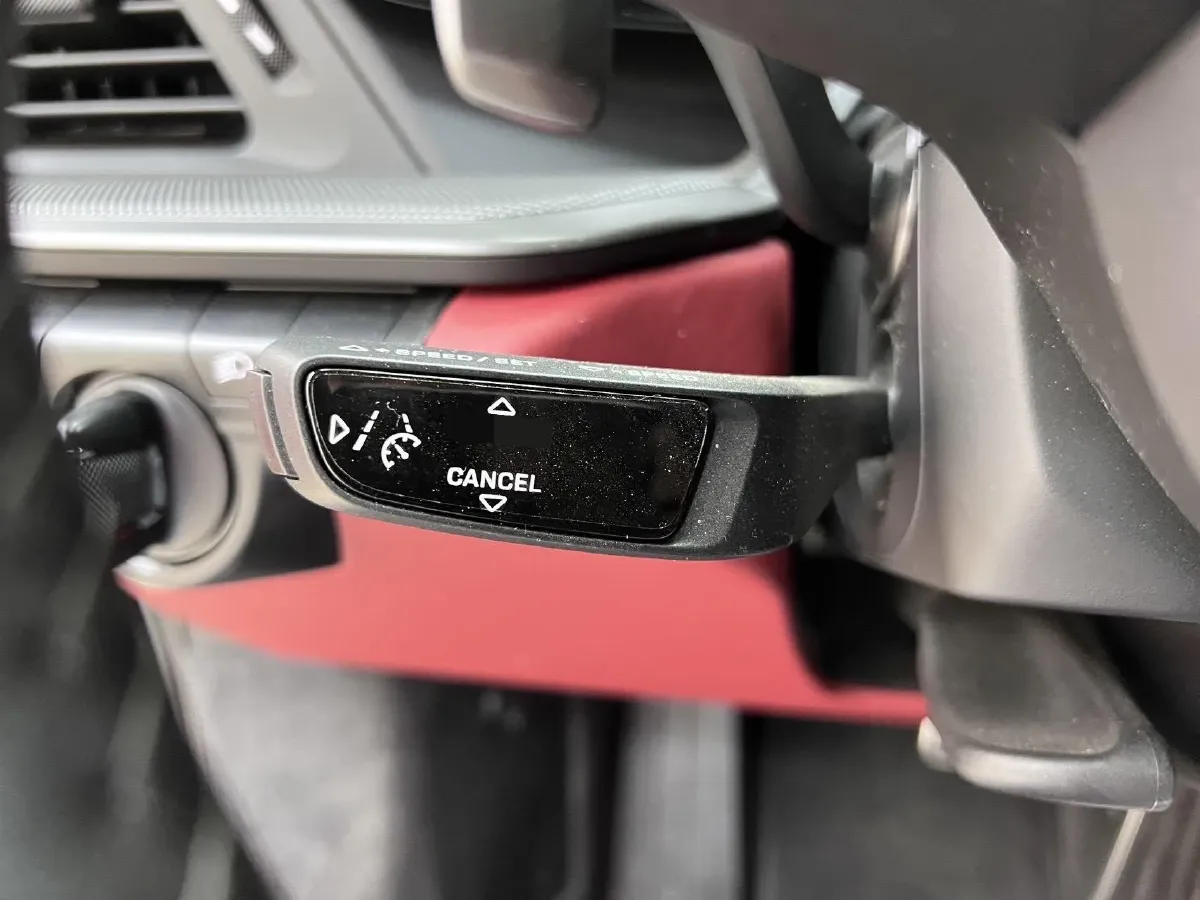 2023 Porsche 911 3.0T 385HP H6 8DCT,autocango,china used car exporter,china ev exporter,chinese used car exporter,chinese used ev exporter