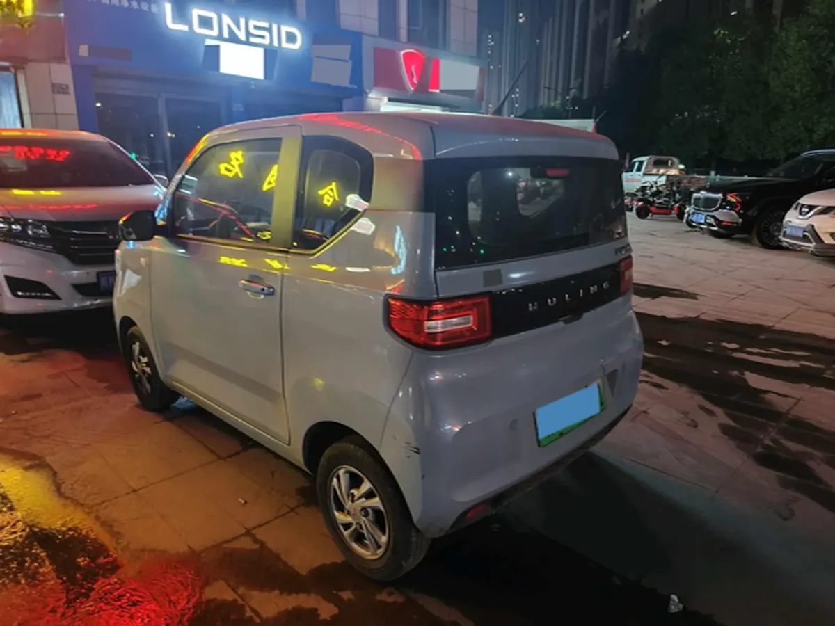 2020 WuLing HongGuang MINI EV BEV 13.8KWH,autocango,china used car exporter,china ev exporter,chinese used car exporter,chinese used ev exporter