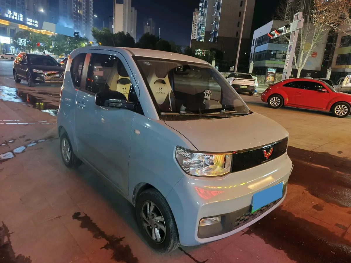 2020 WuLing HongGuang MINI EV BEV 13.8KWH,autocango,china used car exporter,china ev exporter,chinese used car exporter,chinese used ev exporter