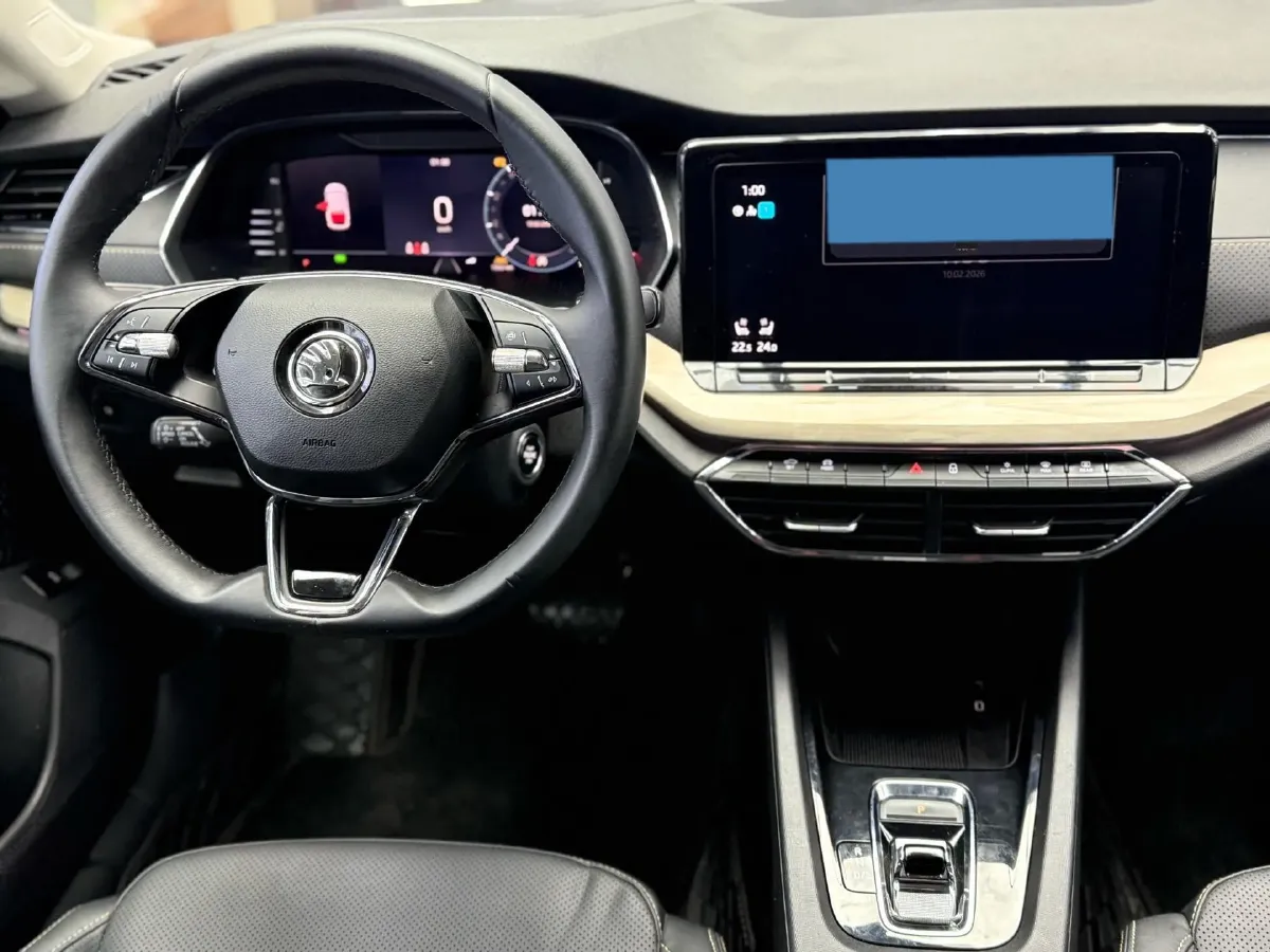 2025 Skoda Octavia 1.4T 150HP L4 7DCT,autocango,china used car exporter,china ev exporter,chinese used car exporter,chinese used ev exporter