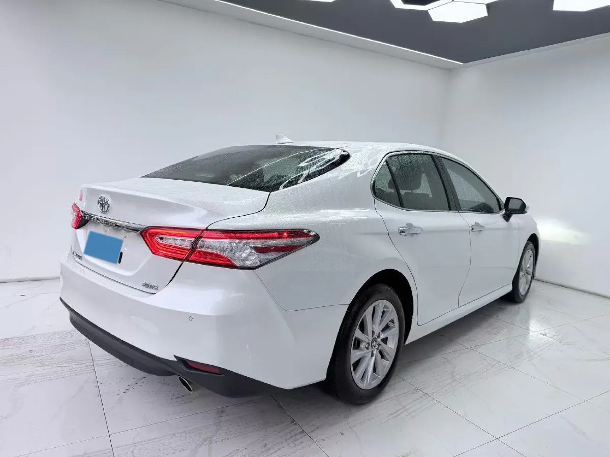 2021 Toyota Camry 2.0L 178HP L4 CVT,autocango,china used car exporter,china ev exporter,chinese used car exporter,chinese used ev exporter
