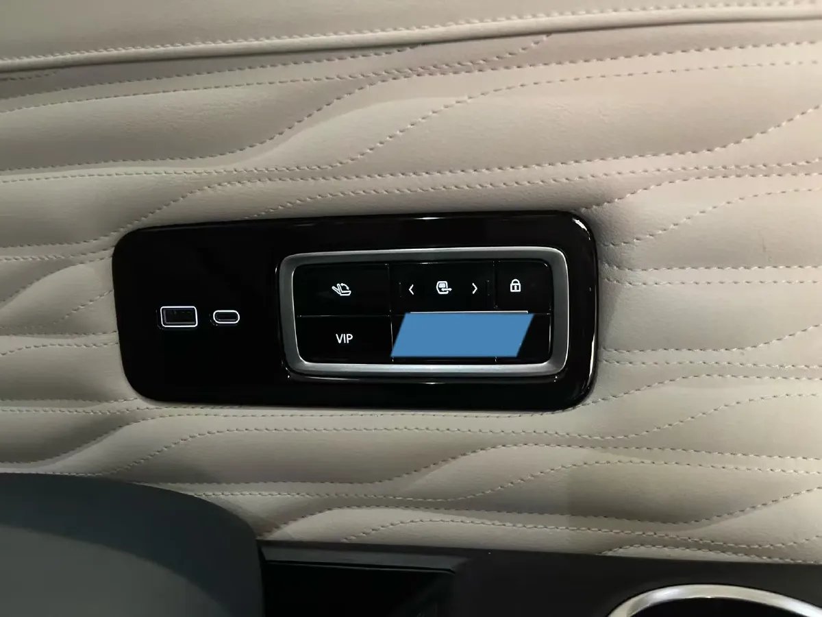 2023 Buick Century 2.0T 237HP L4 9AT,autocango,china used car exporter,china ev exporter,chinese used car exporter,chinese used ev exporter