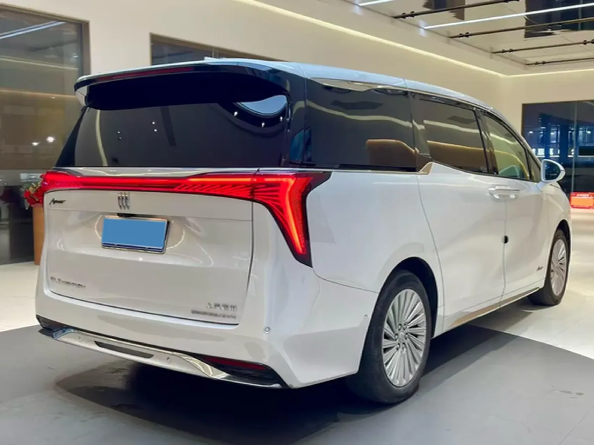 2023 Buick Century 2.0T 237HP L4 9AT,autocango,china used car exporter,china ev exporter,chinese used car exporter,chinese used ev exporter