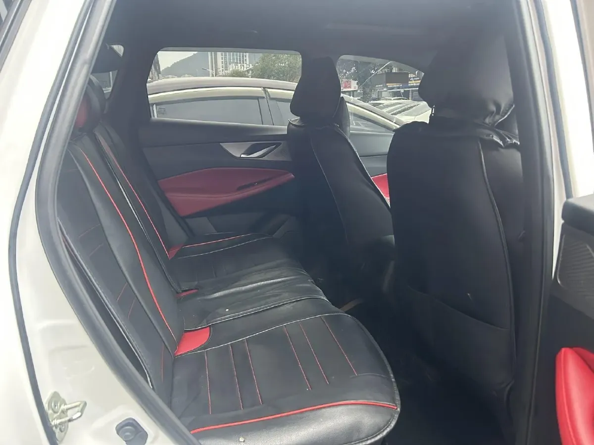 2021 ChangAn CS35 Plus 1.4T 160HP L4 7DCT,autocango,china used car exporter,china ev exporter,chinese used car exporter,chinese used ev exporter