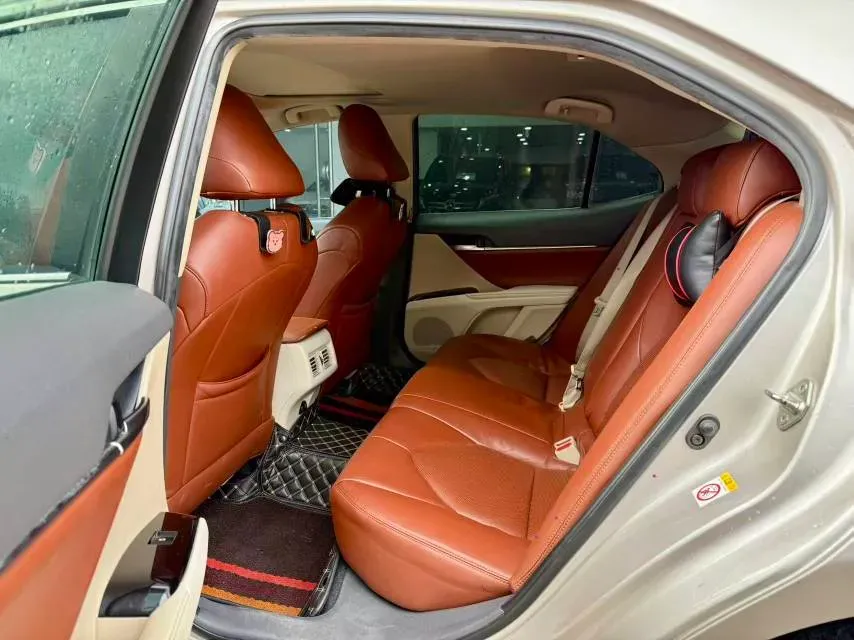 2018 Toyota Camry 2.0L 167HP L4 6AT,autocango,china used car exporter,china ev exporter,chinese used car exporter,chinese used ev exporter