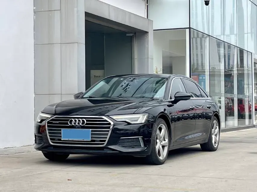 2021 Audi A6L 3.0T 340HP V6 7DCT,autocango,china used car exporter,china ev exporter,chinese used car exporter,chinese used ev exporter