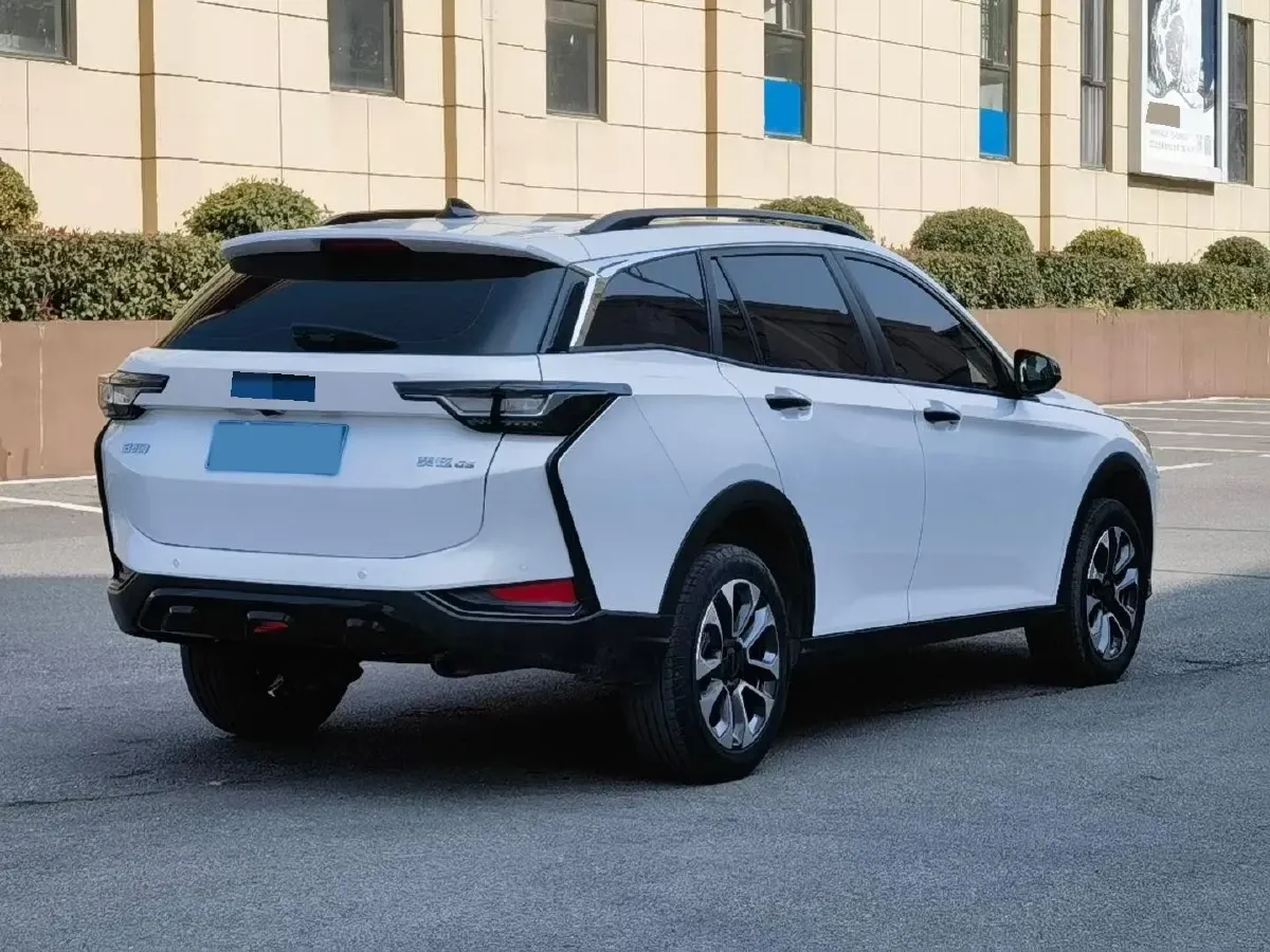 2023 DongFeng Aeolus YiXuan GS 1.5L 125HP L4 6DCT,autocango,china used car exporter,china ev exporter,chinese used car exporter,chinese used ev exporter
