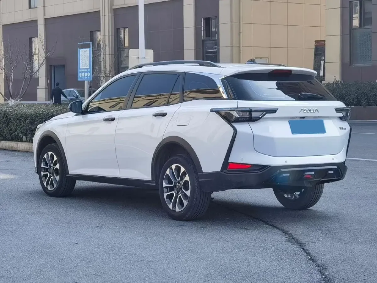 2023 DongFeng Aeolus YiXuan GS 1.5L 125HP L4 6DCT,autocango,china used car exporter,china ev exporter,chinese used car exporter,chinese used ev exporter