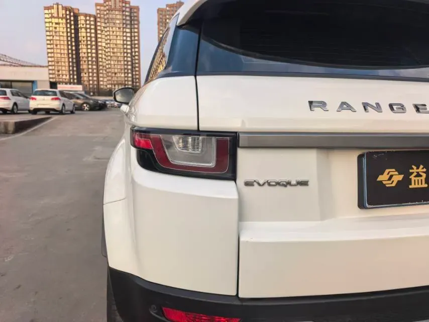2018 Land Rover Range Rover Evoque 2.0T 241HP L4 9AT,autocango,china used car exporter,china ev exporter,chinese used car exporter,chinese used ev exporter