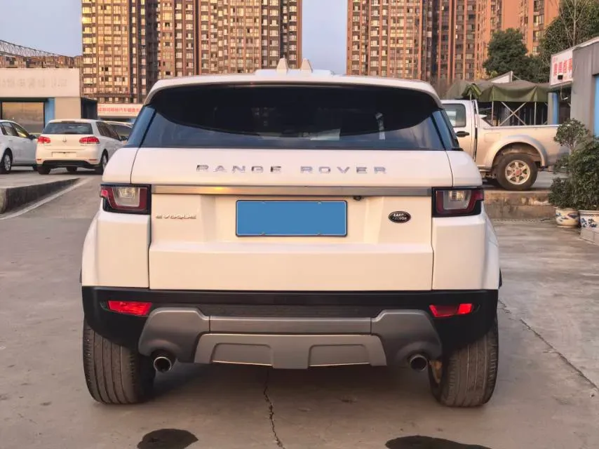2018 Land Rover Range Rover Evoque 2.0T 241HP L4 9AT,autocango,china used car exporter,china ev exporter,chinese used car exporter,chinese used ev exporter