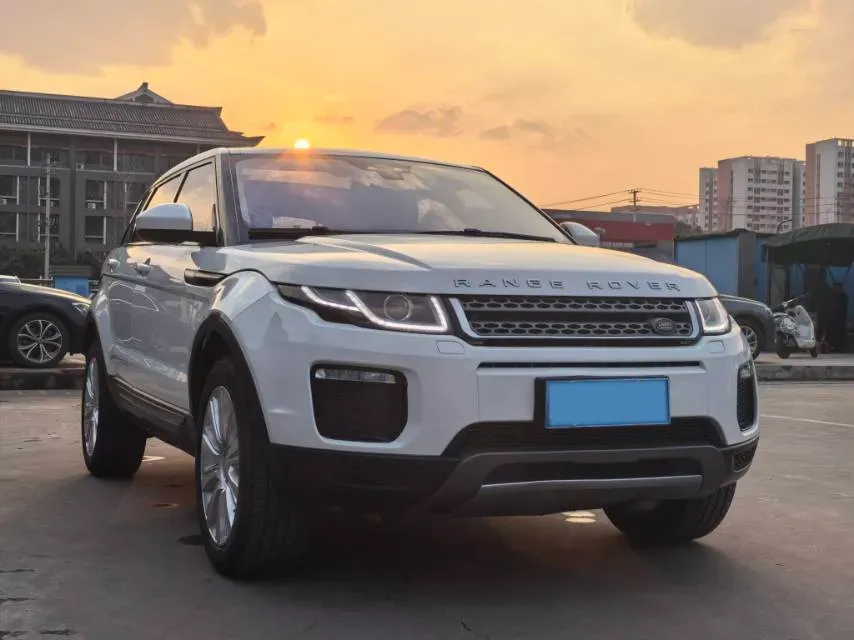 2018 Land Rover Range Rover Evoque 2.0T 241HP L4 9AT,autocango,china used car exporter,china ev exporter,chinese used car exporter,chinese used ev exporter