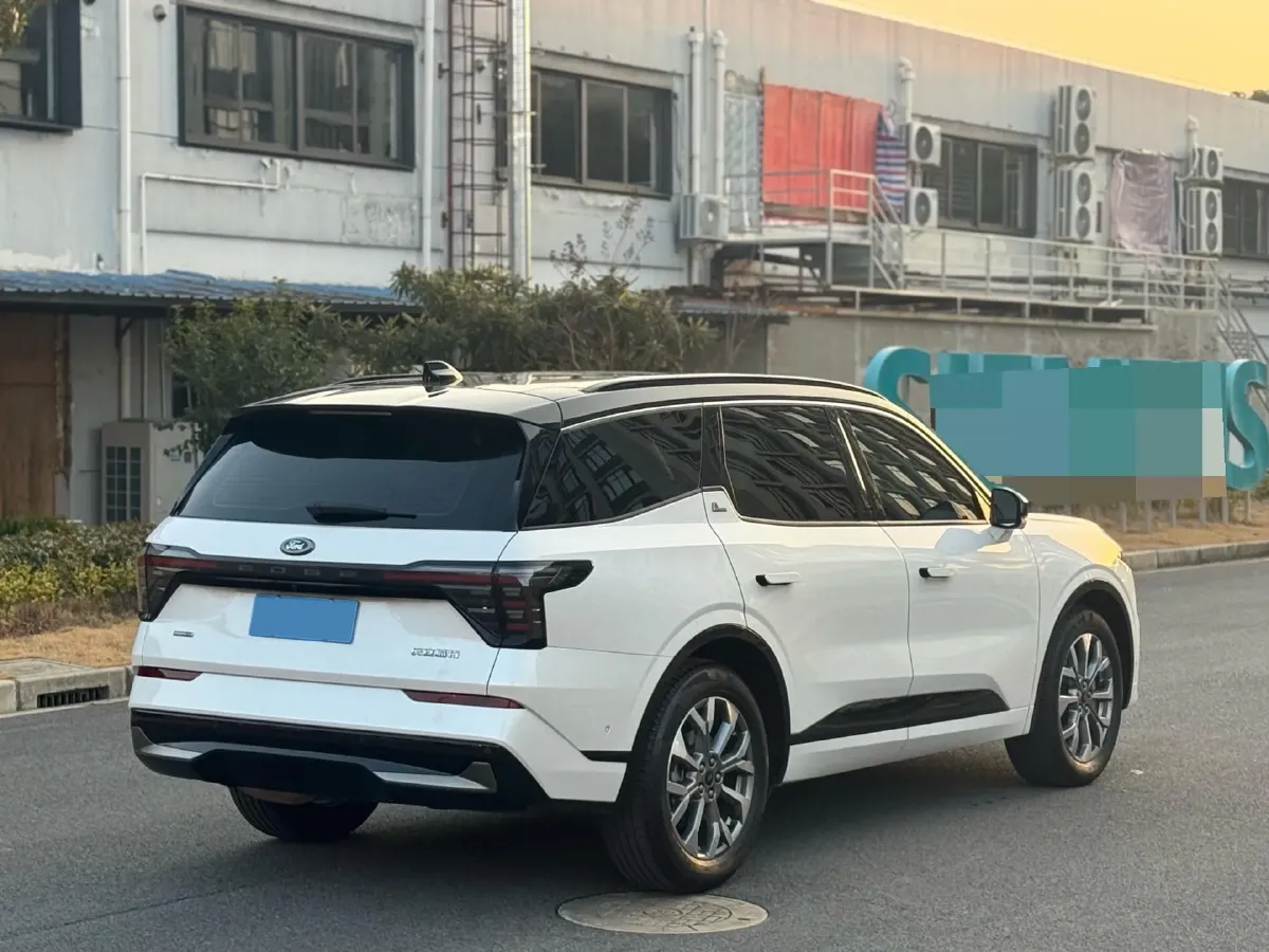 2023 Ford Edge 2.0T 275HP L4 E-CVT Hybrid,autocango,china used car exporter,china ev exporter,chinese used car exporter,chinese used ev exporter