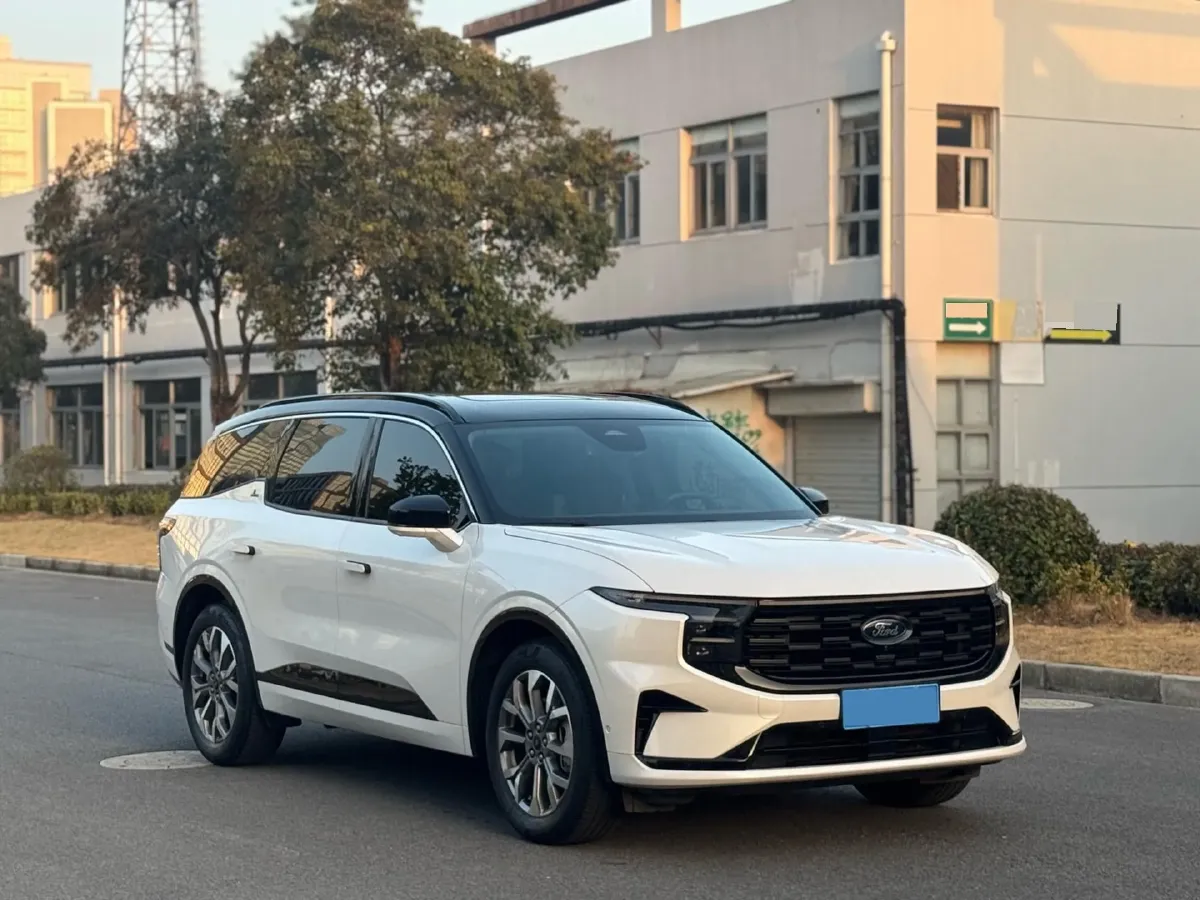 2023 Ford Edge 2.0T 275HP L4 E-CVT Hybrid,autocango,china used car exporter,china ev exporter,chinese used car exporter,chinese used ev exporter