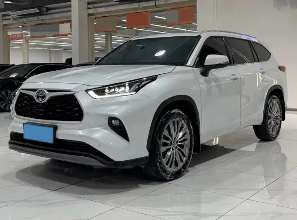 2022 Toyota Highlander 2.0T 248HP L4 8AT,autocango,china used car exporter,china ev exporter,chinese used car exporter,chinese used ev exporter