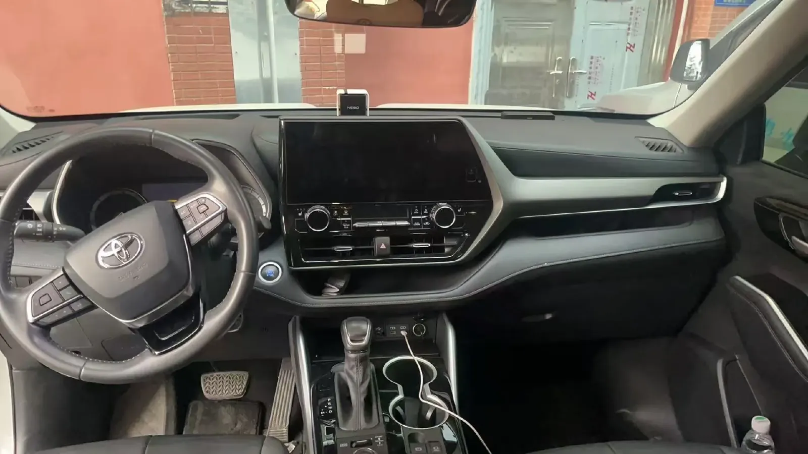 2022 Toyota Highlander 2.0T 248HP L4 8AT,autocango,china used car exporter,china ev exporter,chinese used car exporter,chinese used ev exporter