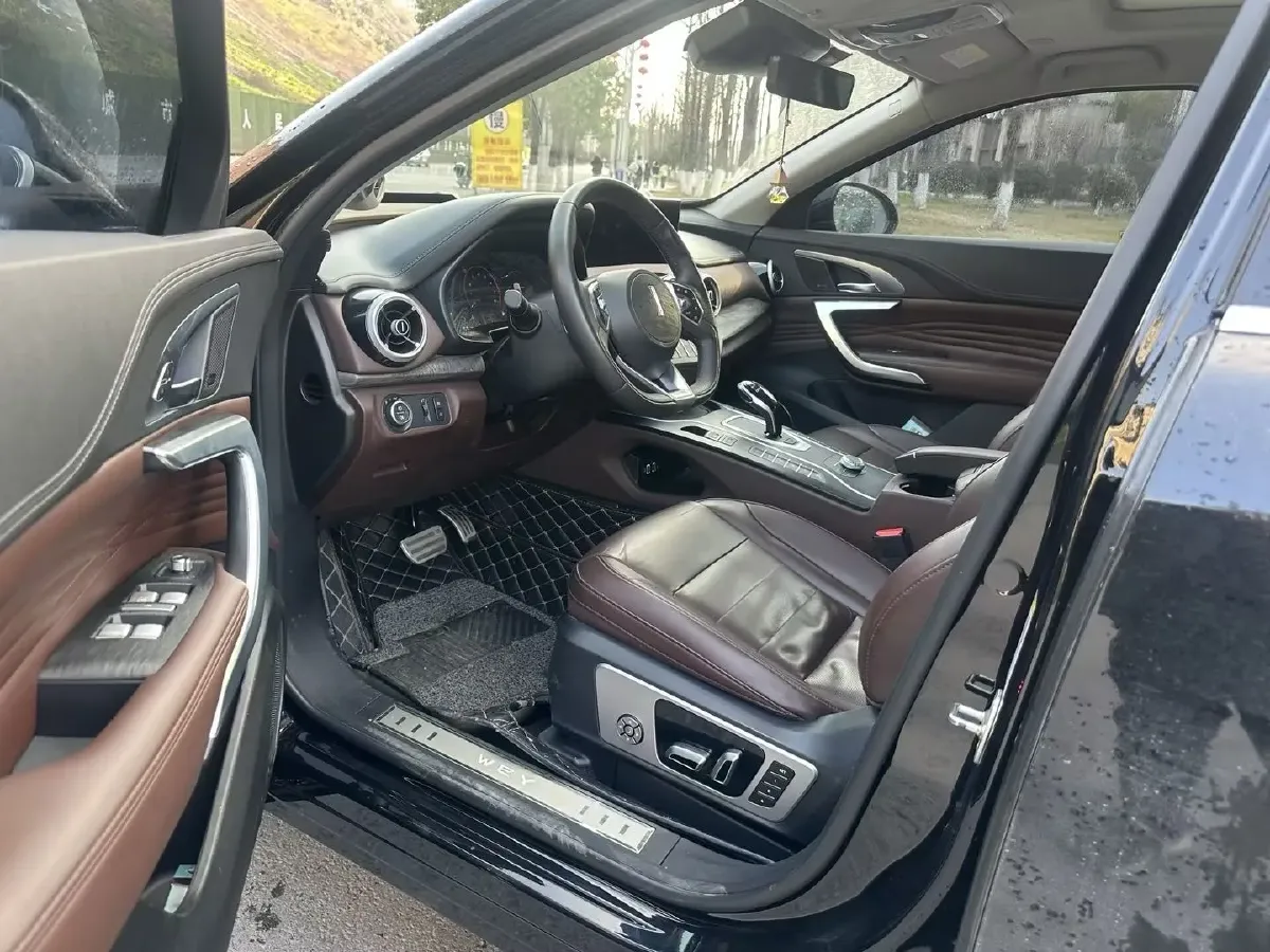 2020 WEY VV7 GT 2.0T 227HP L4 7DCT,autocango,china used car exporter,china ev exporter,chinese used car exporter,chinese used ev exporter