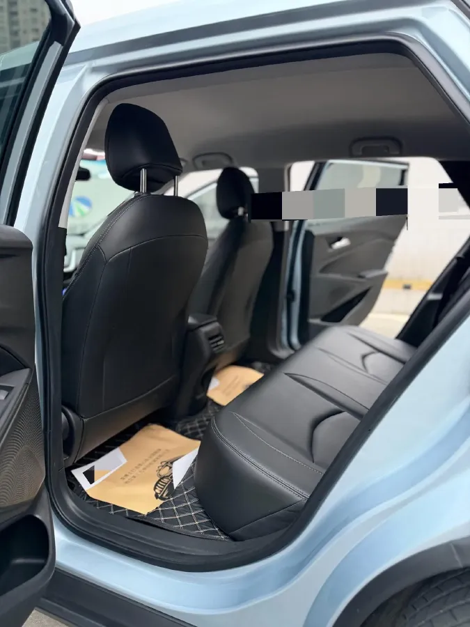 2022 Chevrolet Menlo BEV 61.1KWH,autocango,china used car exporter,china ev exporter,chinese used car exporter,chinese used ev exporter