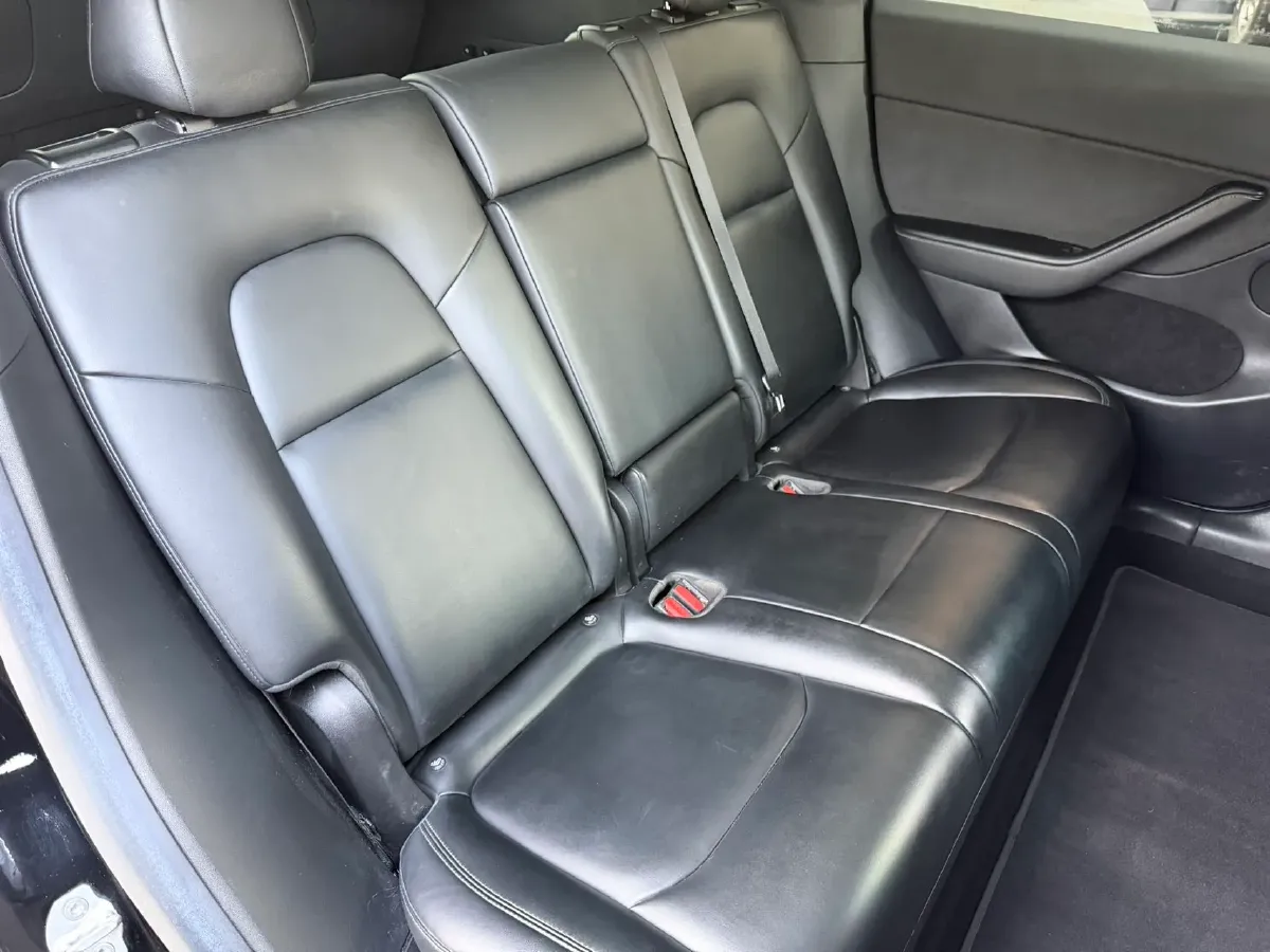 2022 Tesla Model Y BEV 60KWH,autocango,china used car exporter,china ev exporter,chinese used car exporter,chinese used ev exporter