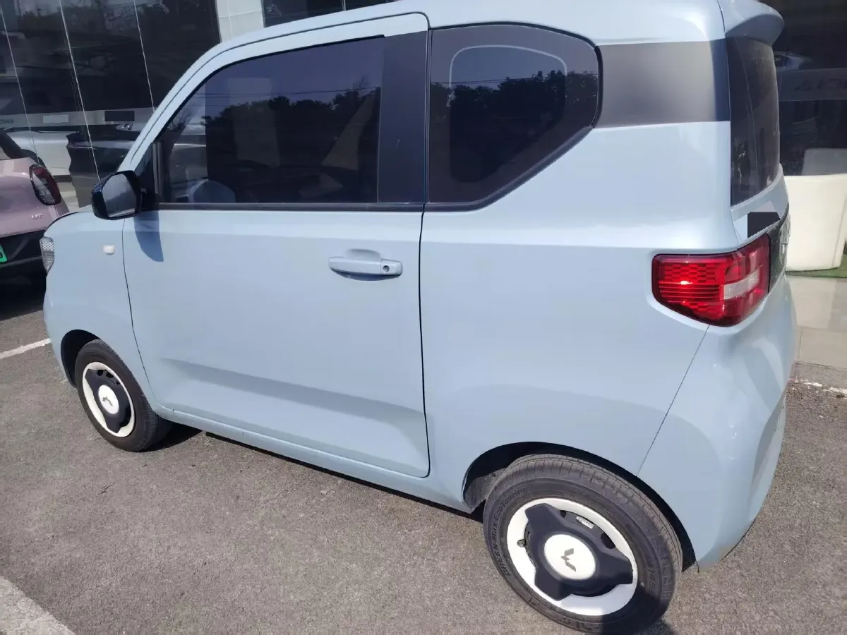 2022 WuLing HongGuang MINI EV BEV 9KWH,autocango,china used car exporter,china ev exporter,chinese used car exporter,chinese used ev exporter
