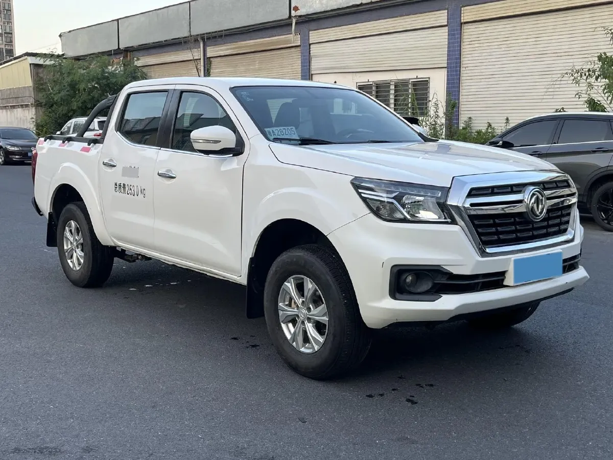 2020 Dongfeng RuiQi 6 2.4L 158HP L4 5MT,autocango,china used car exporter,china ev exporter,chinese used car exporter,chinese used ev exporter