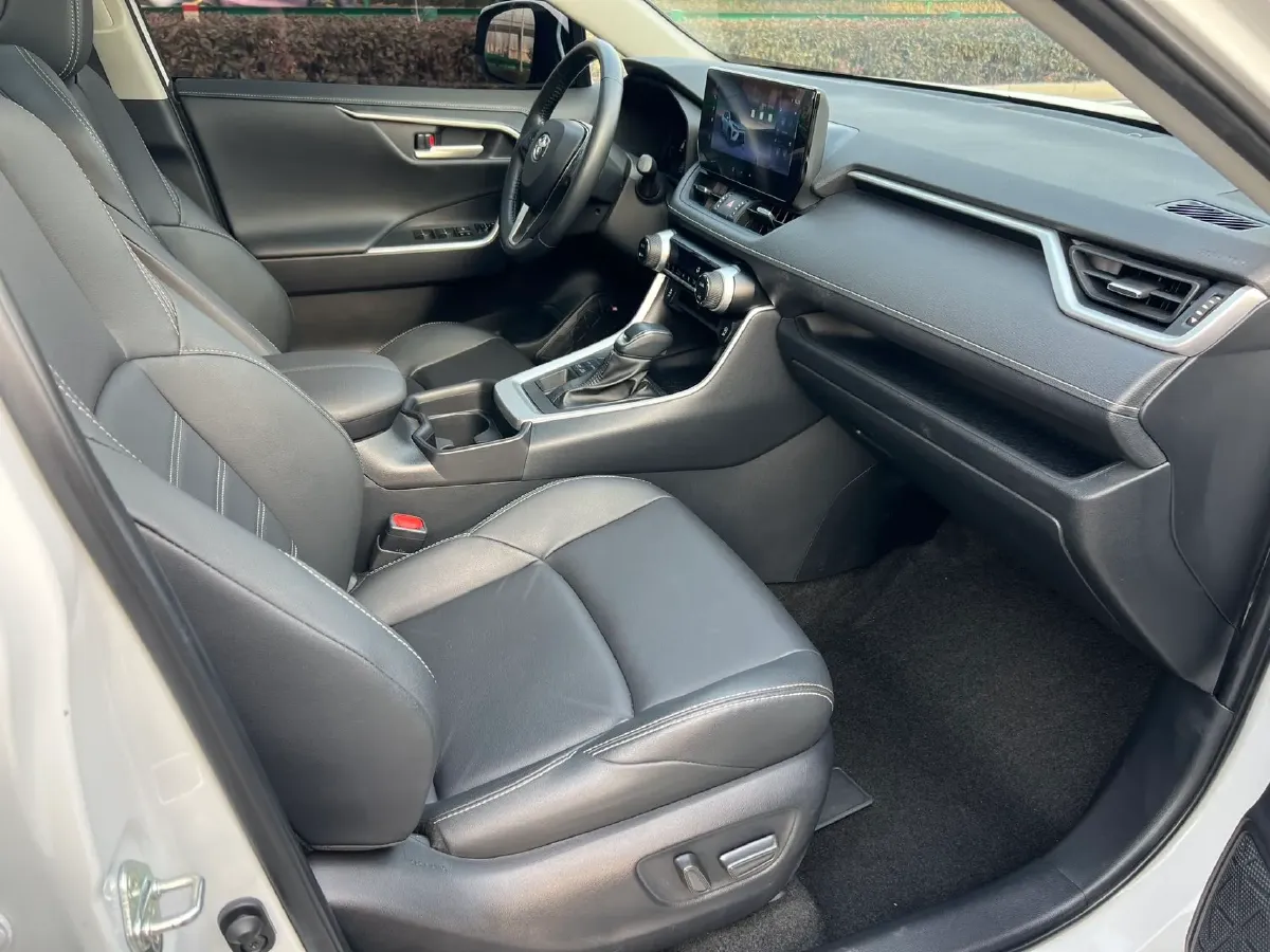 2023 Toyota Wildlander 2.0L 171HP L4 CVT,autocango,china used car exporter,china ev exporter,chinese used car exporter,chinese used ev exporter