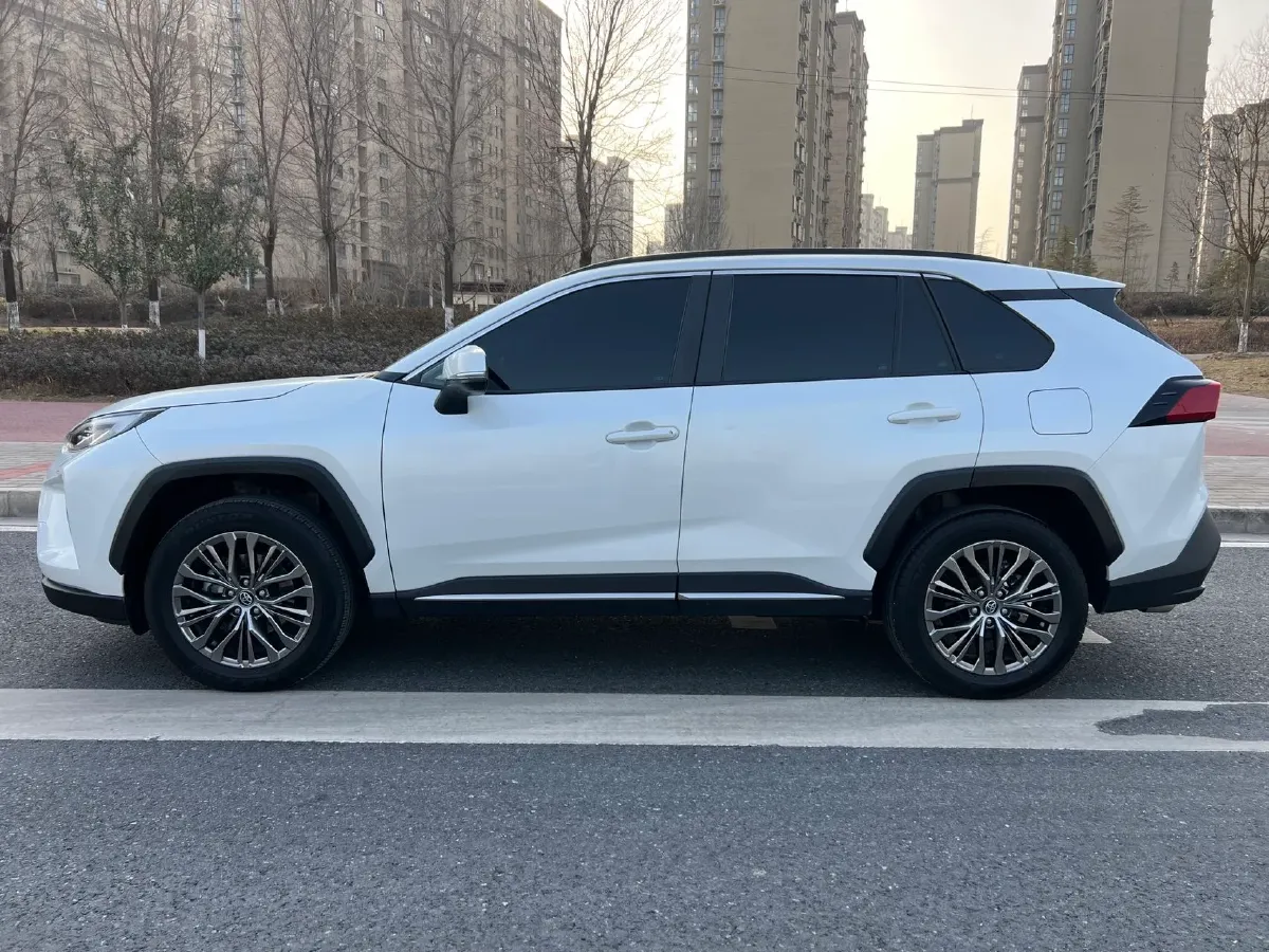 2023 Toyota Wildlander 2.0L 171HP L4 CVT,autocango,china used car exporter,china ev exporter,chinese used car exporter,chinese used ev exporter