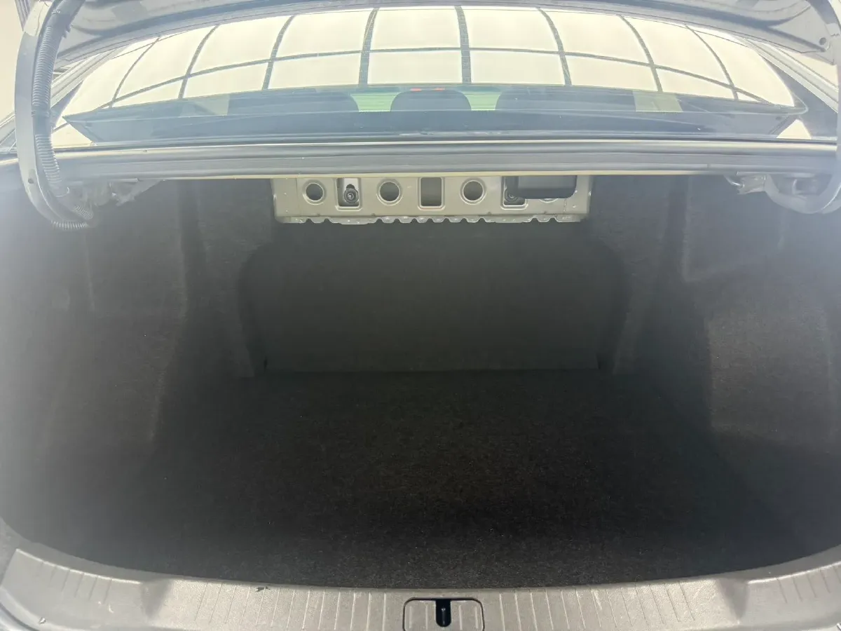 2022 Chevrolet Monza 1.5L 113HP L4 6AT,autocango,china used car exporter,china ev exporter,chinese used car exporter,chinese used ev exporter