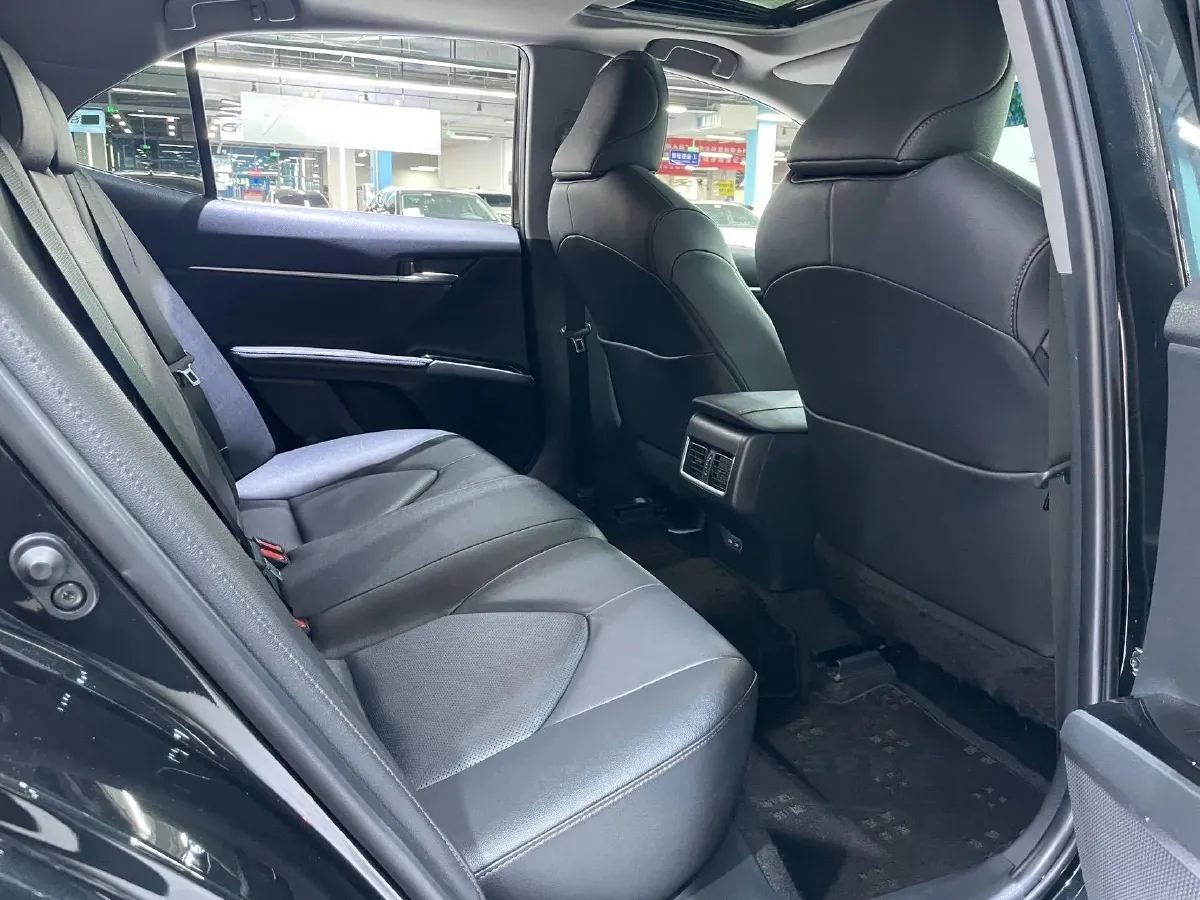 2023 Toyota Camry 2.0L 177HP L4 CVT,autocango,china used car exporter,china ev exporter,chinese used car exporter,chinese used ev exporter