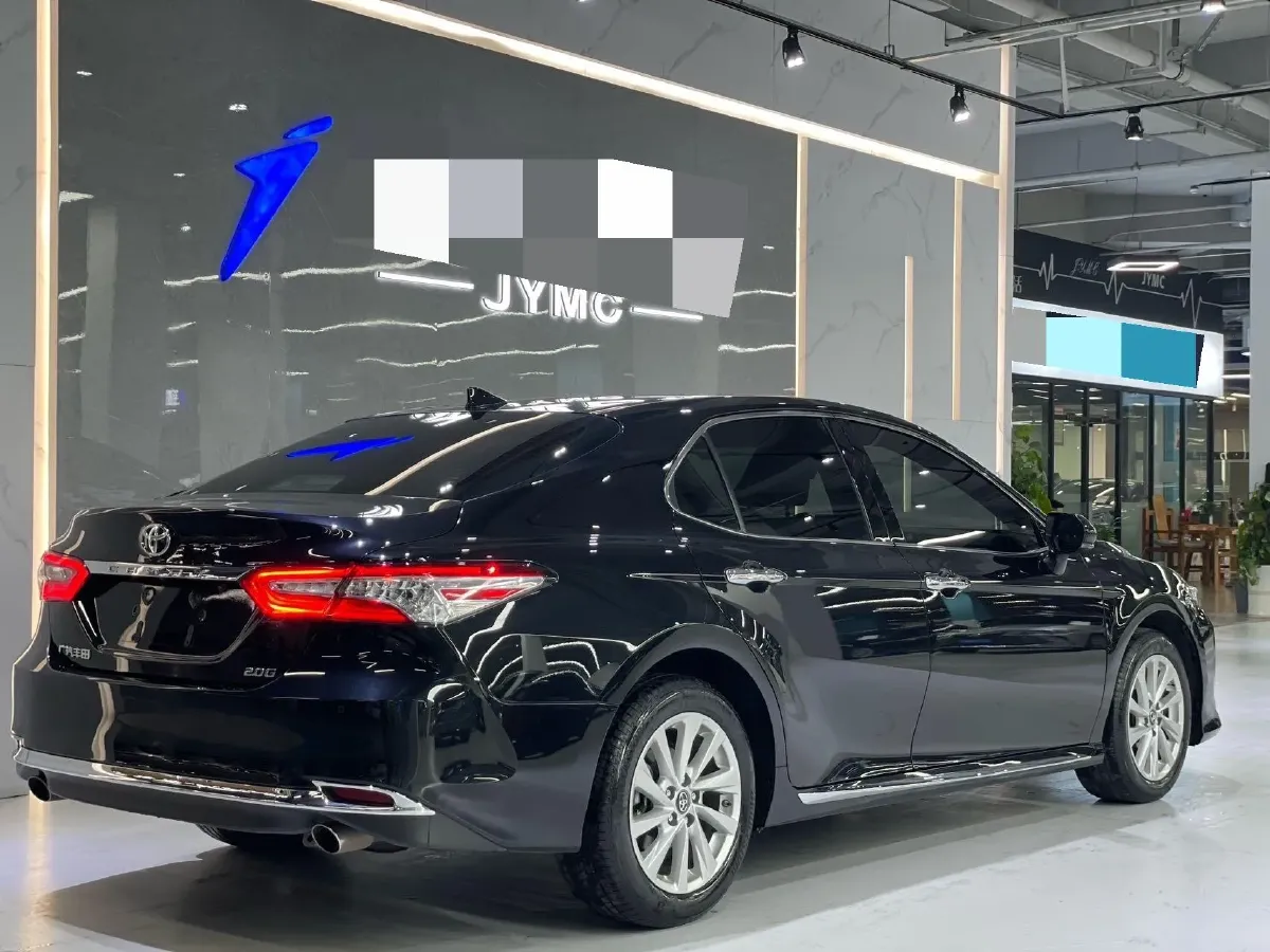 2023 Toyota Camry 2.0L 177HP L4 CVT,autocango,china used car exporter,china ev exporter,chinese used car exporter,chinese used ev exporter