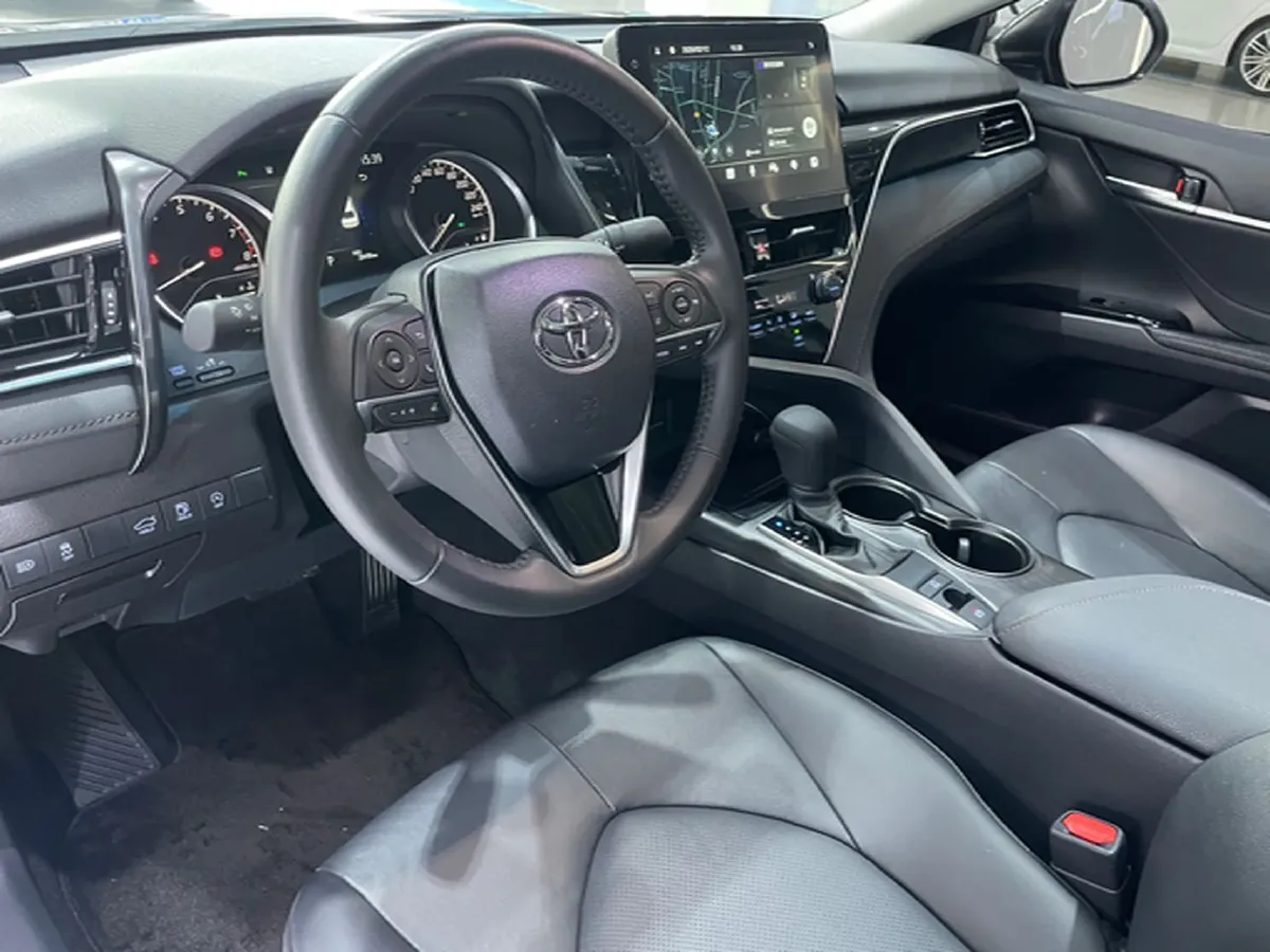 2023 Toyota Camry 2.0L 177HP L4 CVT,autocango,china used car exporter,china ev exporter,chinese used car exporter,chinese used ev exporter
