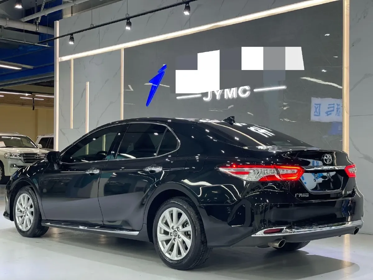 2023 Toyota Camry 2.0L 177HP L4 CVT,autocango,china used car exporter,china ev exporter,chinese used car exporter,chinese used ev exporter