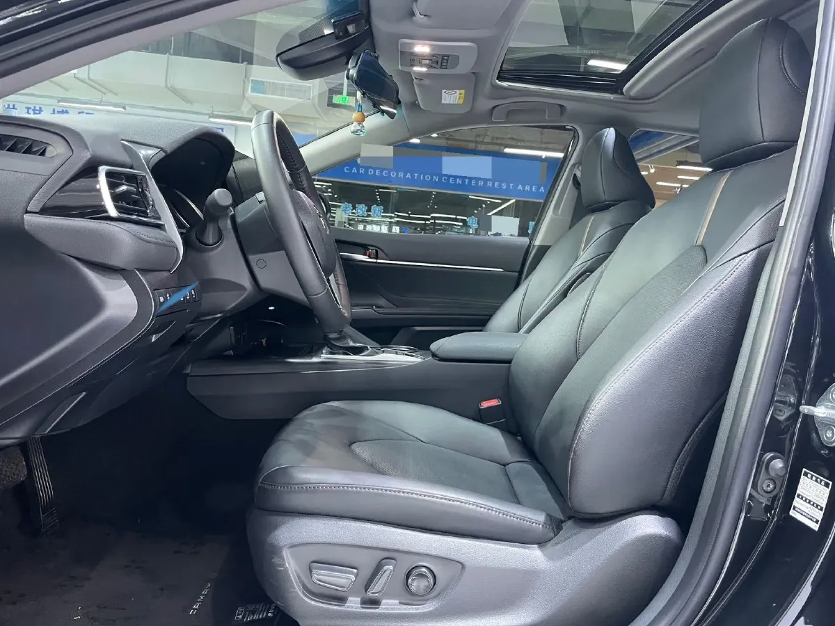 2023 Toyota Camry 2.0L 177HP L4 CVT,autocango,china used car exporter,china ev exporter,chinese used car exporter,chinese used ev exporter