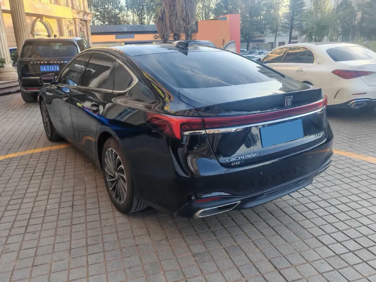 2023 Buick Larcosse 2.0T 237HP L4 9AT,autocango,china used car exporter,china ev exporter,chinese used car exporter,chinese used ev exporter