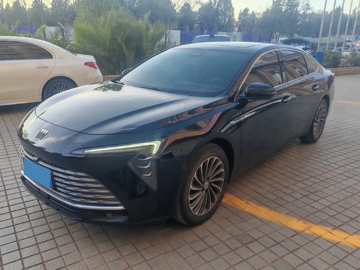 2023 Buick Larcosse 2.0T 237HP L4 9AT,autocango,china used car exporter,china ev exporter,chinese used car exporter,chinese used ev exporter