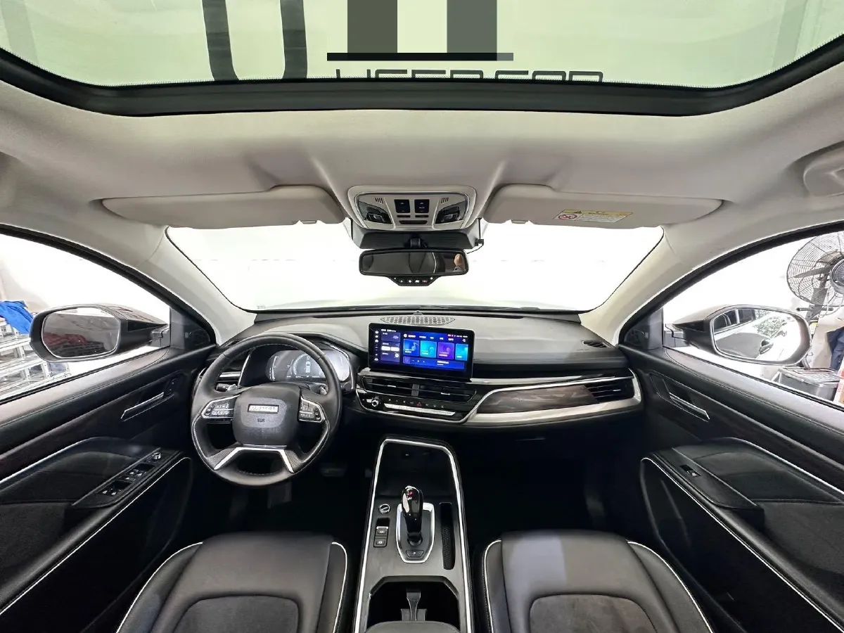 2021 Haval H6 1.5T 169HP L4 7DCT,autocango,china used car exporter,china ev exporter,chinese used car exporter,chinese used ev exporter