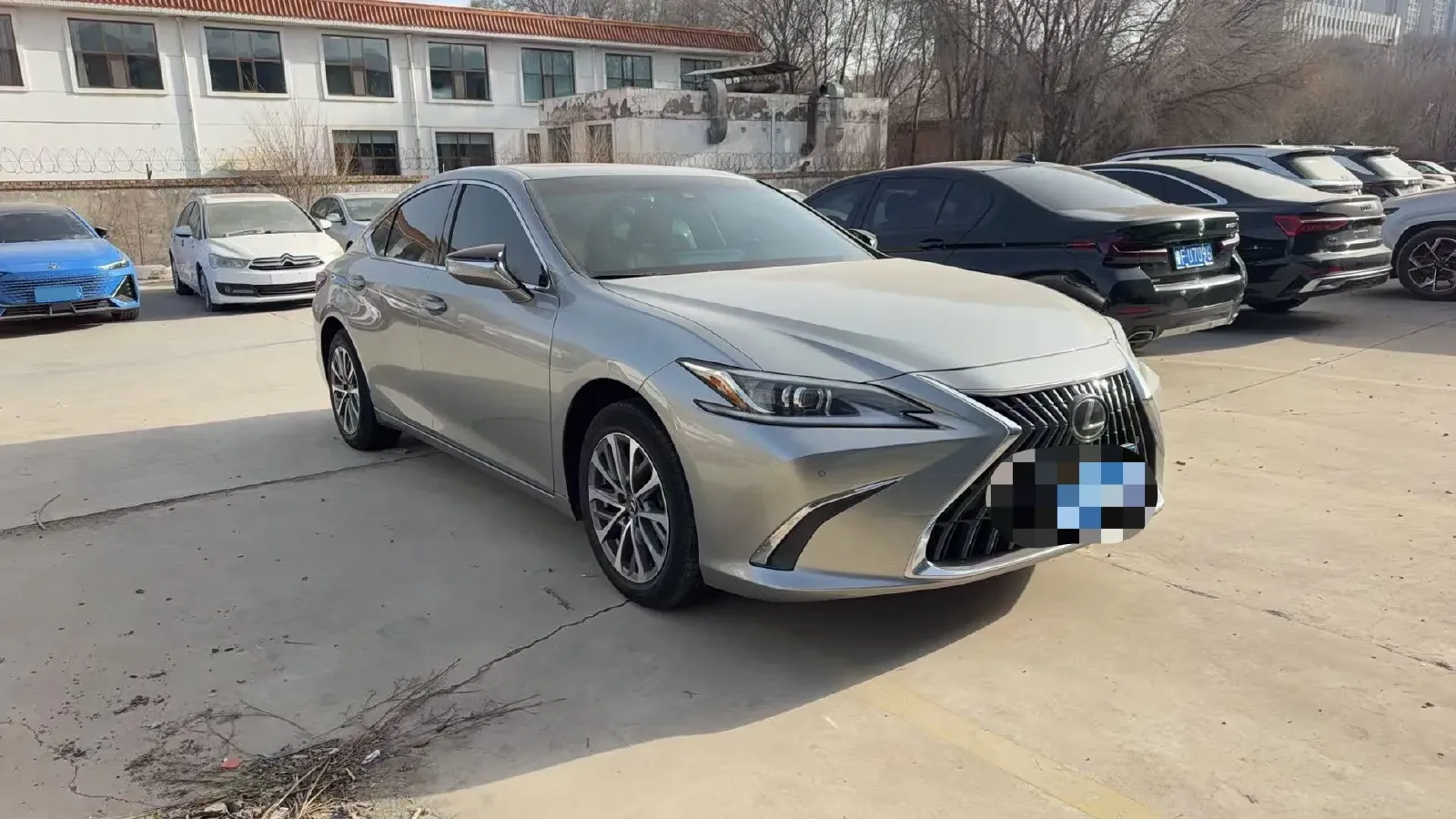 2022 Lexus ES 2.0L 173HP L4 CVT,autocango,china used car exporter,china ev exporter,chinese used car exporter,chinese used ev exporter